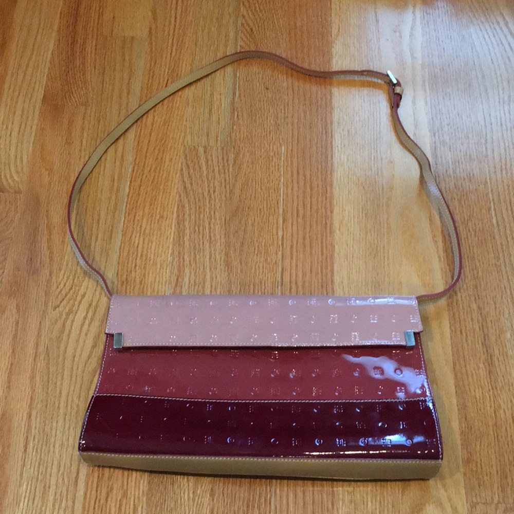 Arcadia Pink Ombré Patent Leather Handbag w/ Strap